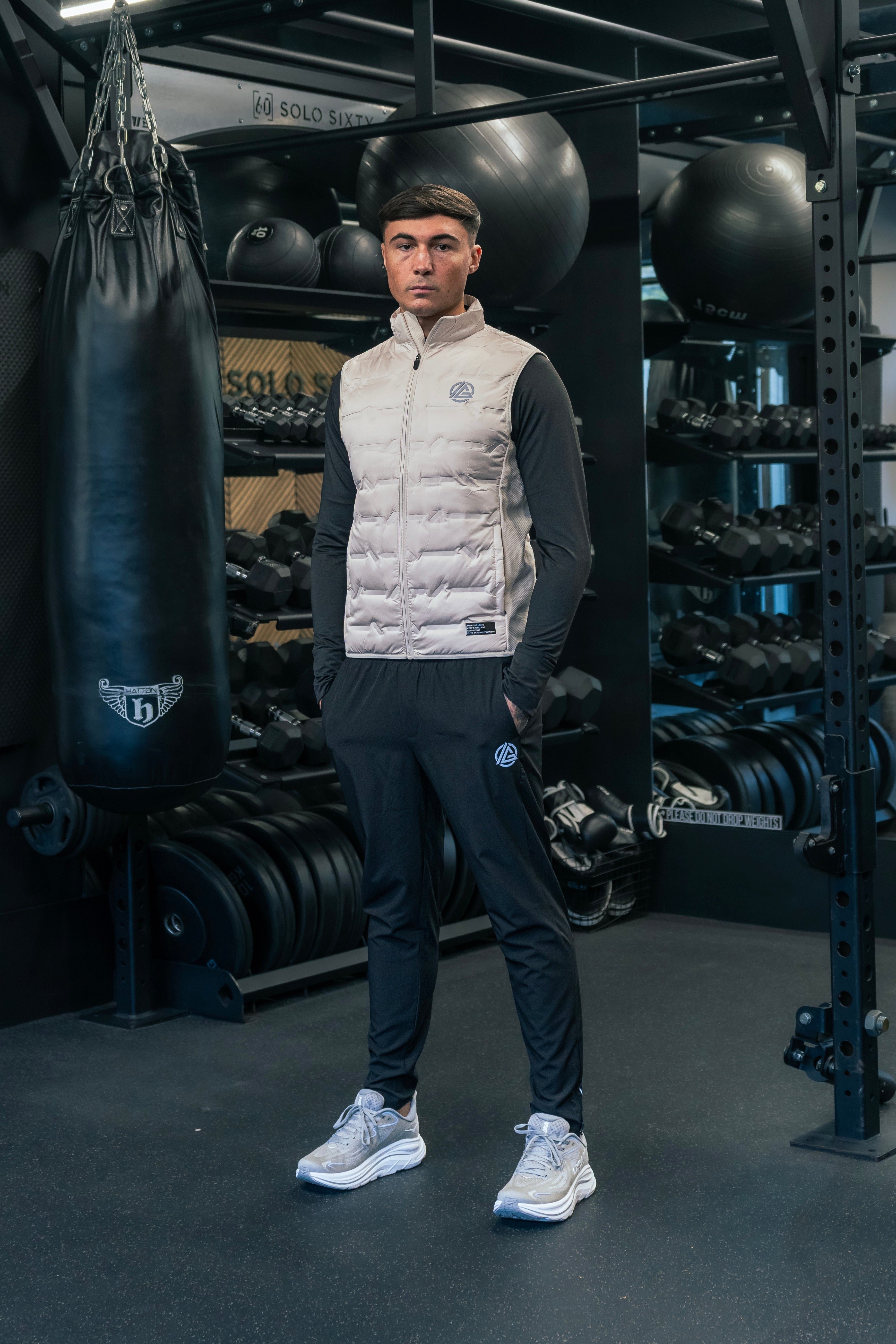 AeroPrime Gilet Set - Cream/Black – Gains Activ