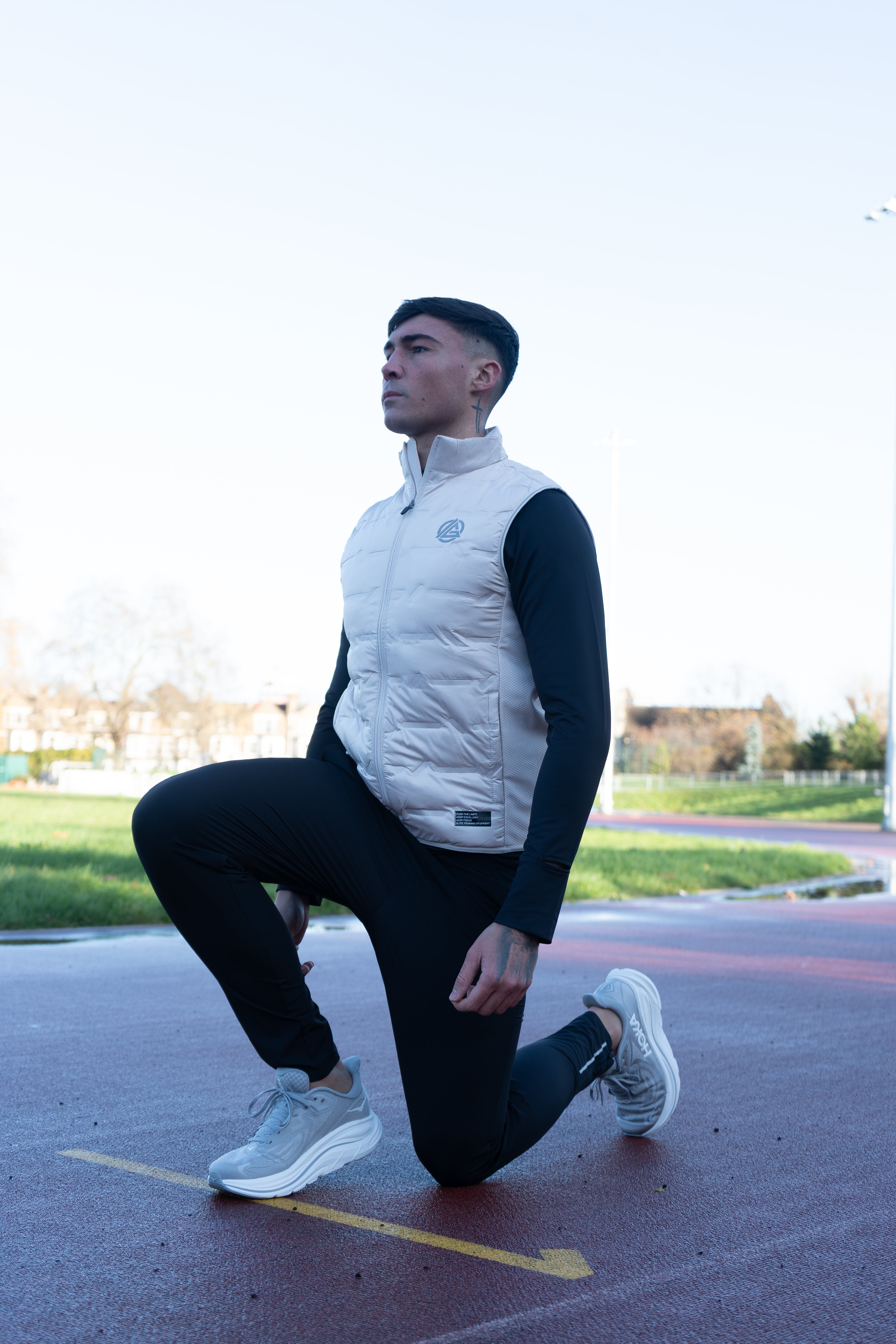 Apex Performance Gilet - Cream – Gains Activ